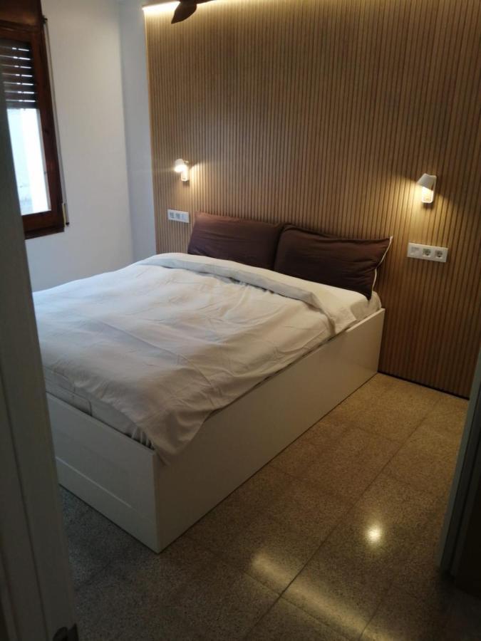 2 Bedroom Large Modern Apartment In Blanes Old Town 50M From The Beach! Экстерьер фото